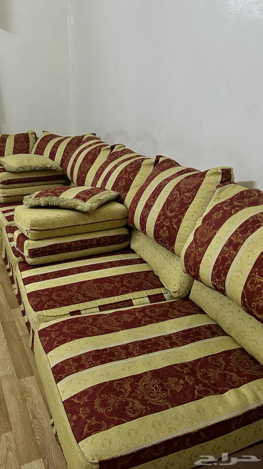 كنب الطول 6 والعرض 464472475736707110