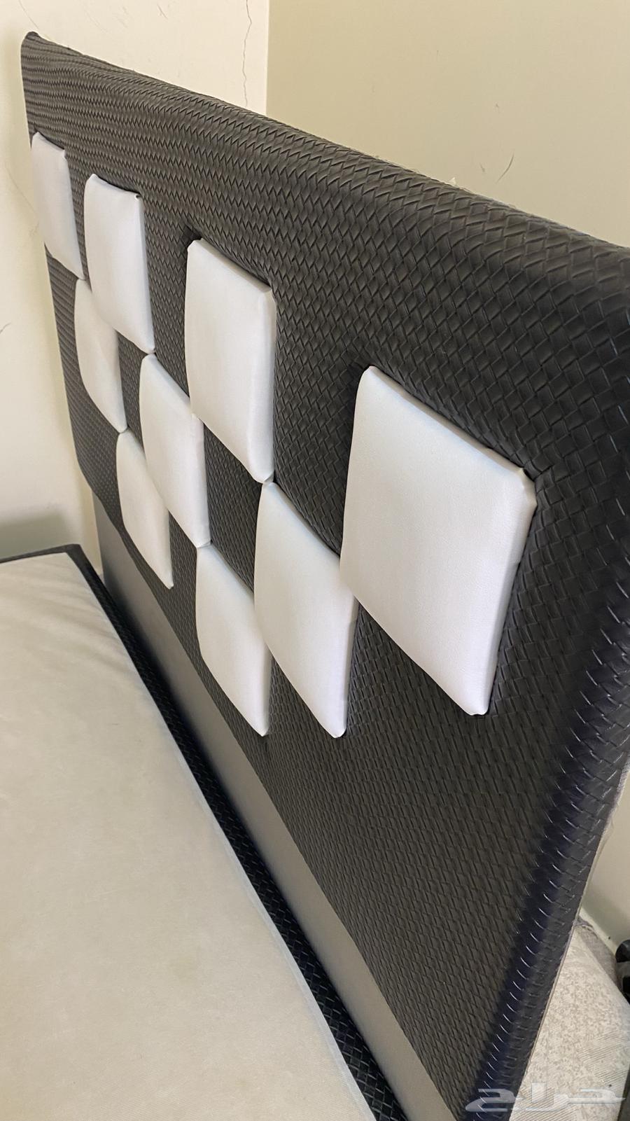 Double and a half bed64474846514689113