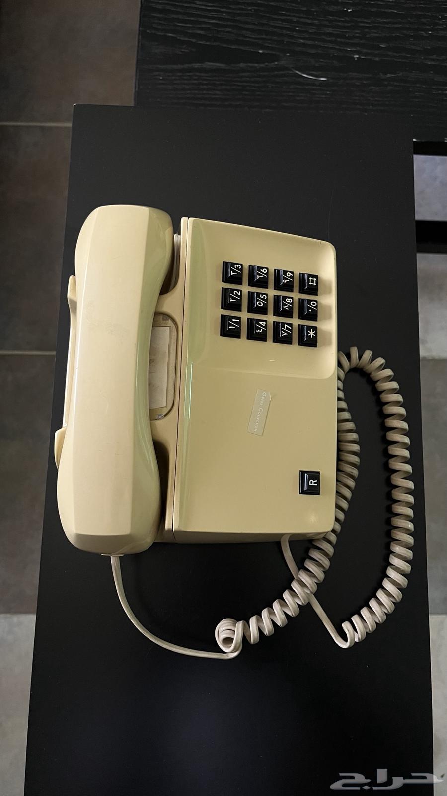 للبيع هاتف قديم تراثي نادر من رجيع الوزارة64474283644162110