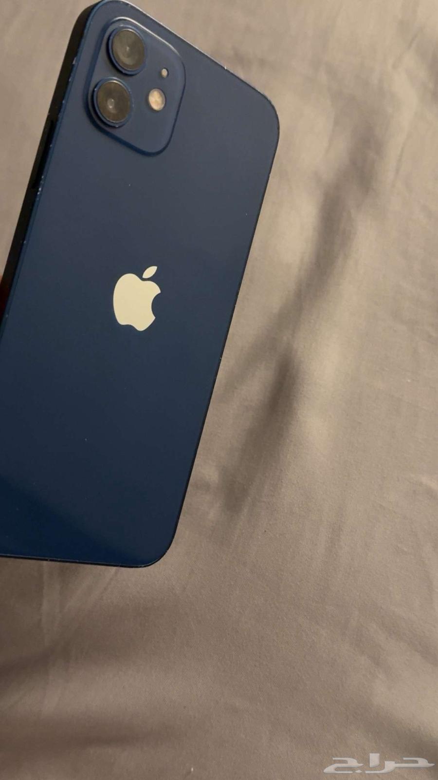 ايفون 12 العادي شاشته الاصليه غير مفكوك لايوجد كسور64472550677889110