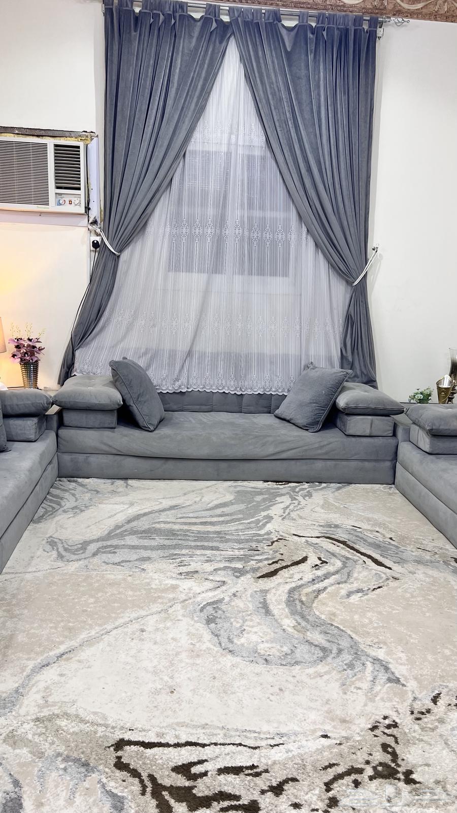 كنب وفرشه وستارة للبيع64478787267587114