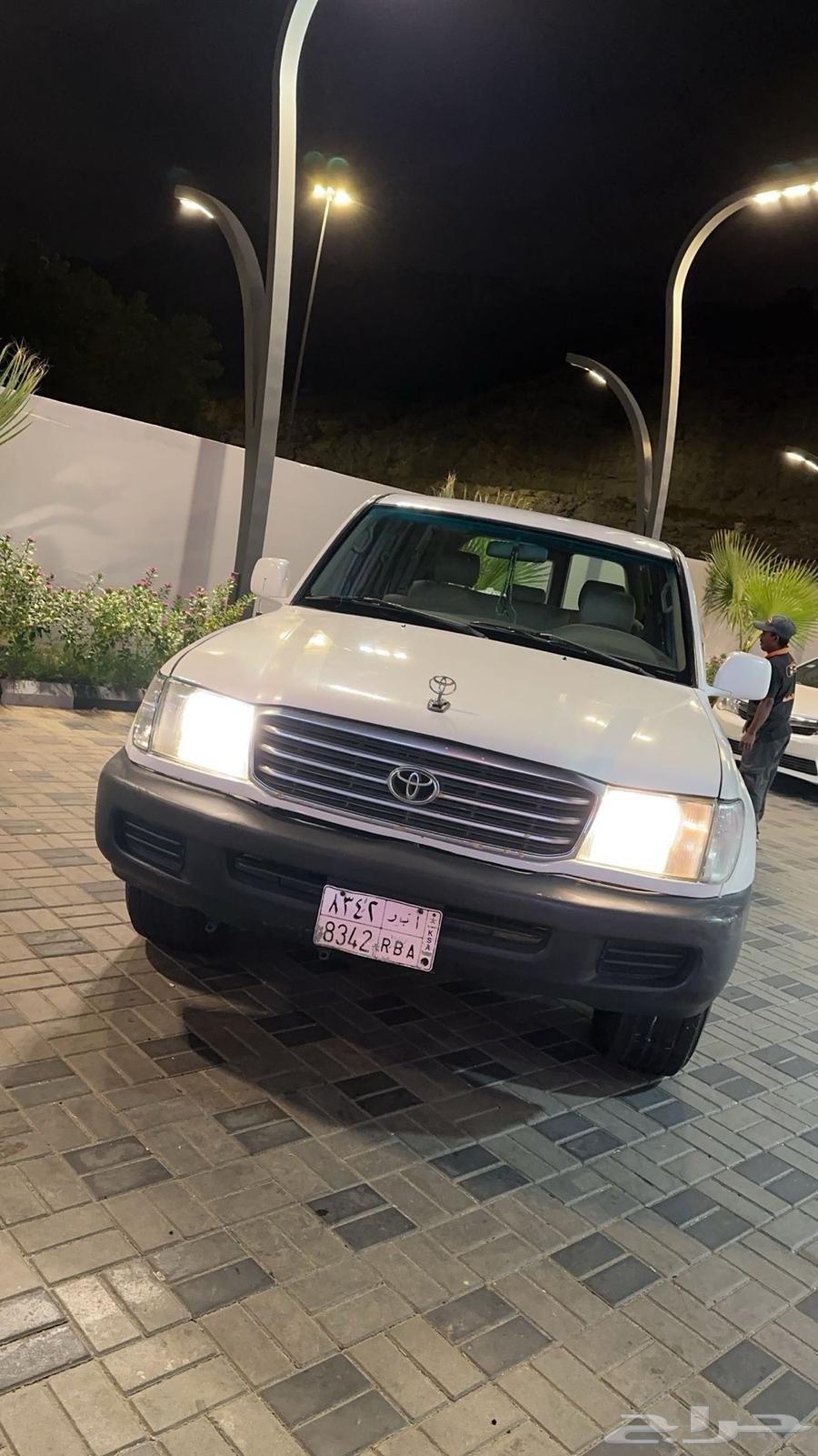 جيب لاندكروزر مجدد ومفحوص جاهز لي النقل64653034388098112