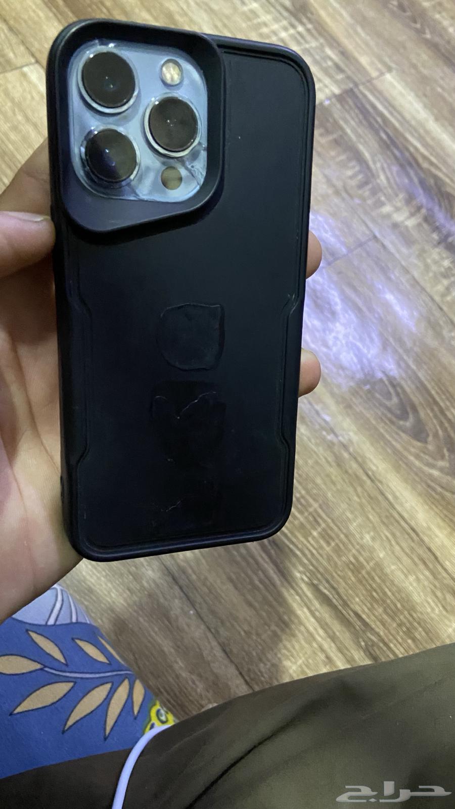 iPhone 13 Pro Max back broken. I will forget iCloud bypass. Price 70064473806109314110