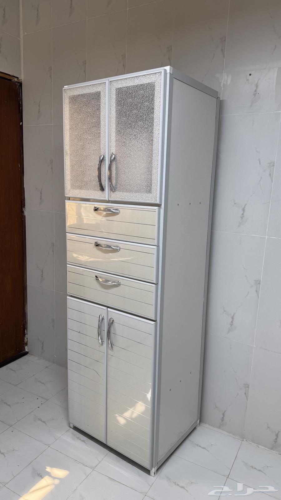 مطبخ شبه جديد64476824611458112