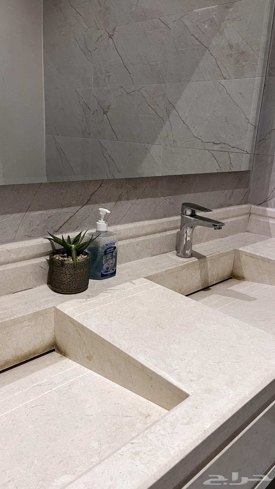 شاليه بان64364515194754113