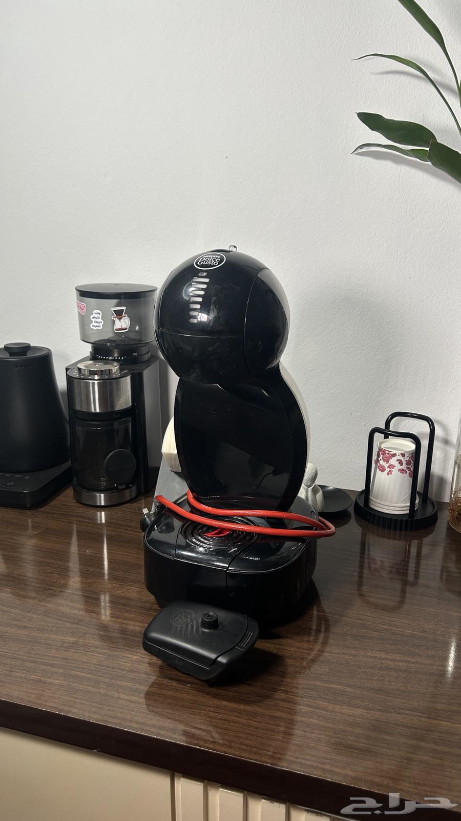 Espresso machine by NUN, capsule machine by Dolce64472741379841114