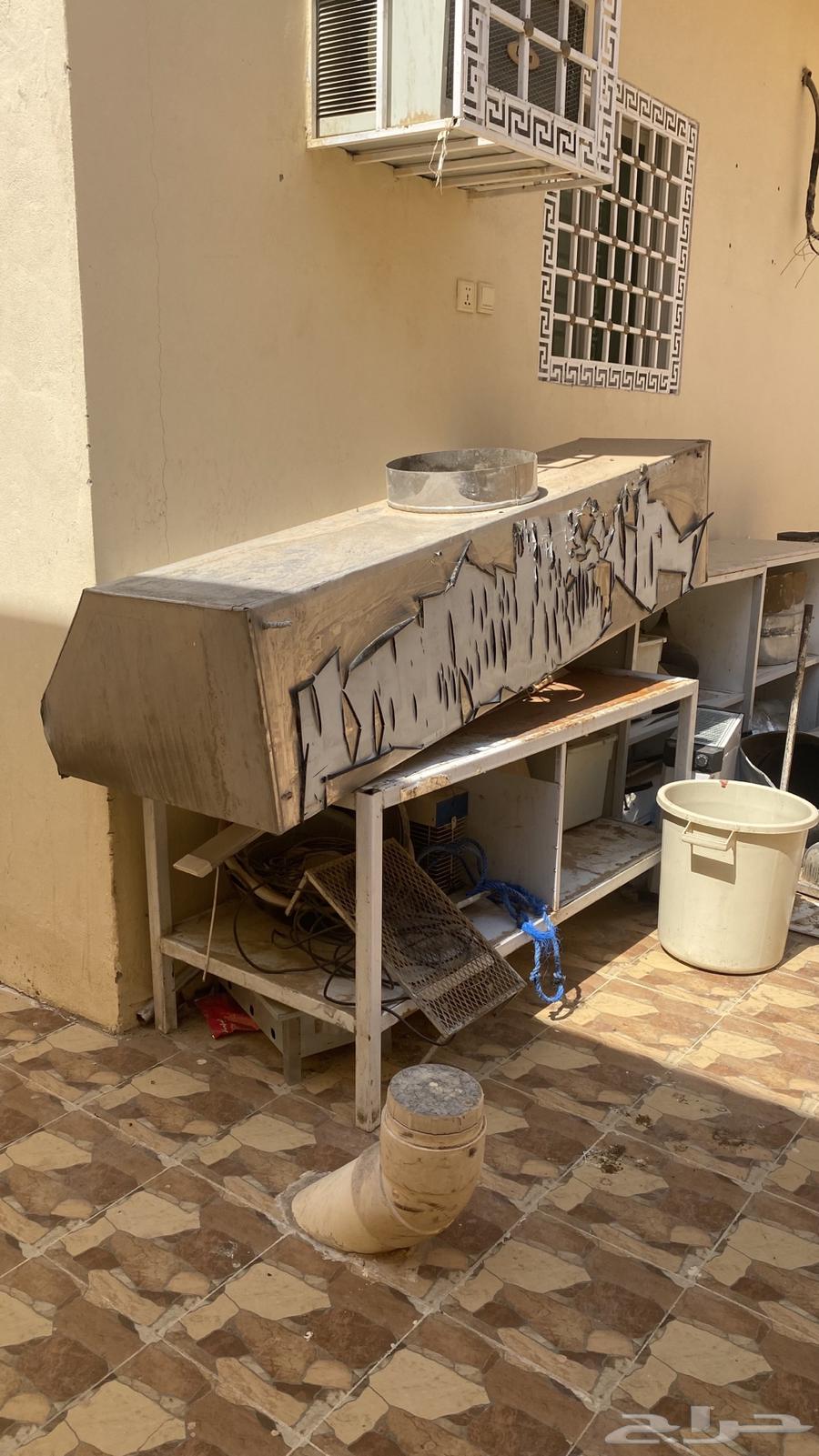 مدخنه ستيل مستخدمه فتره بسيطه64473597087618110