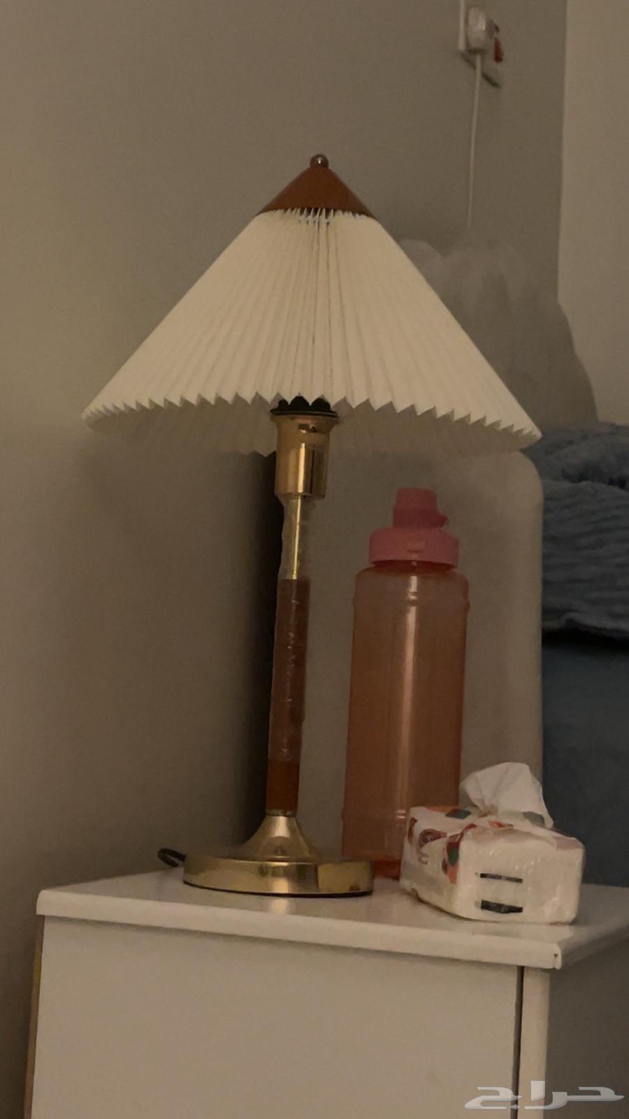 Lamp64475280547842111