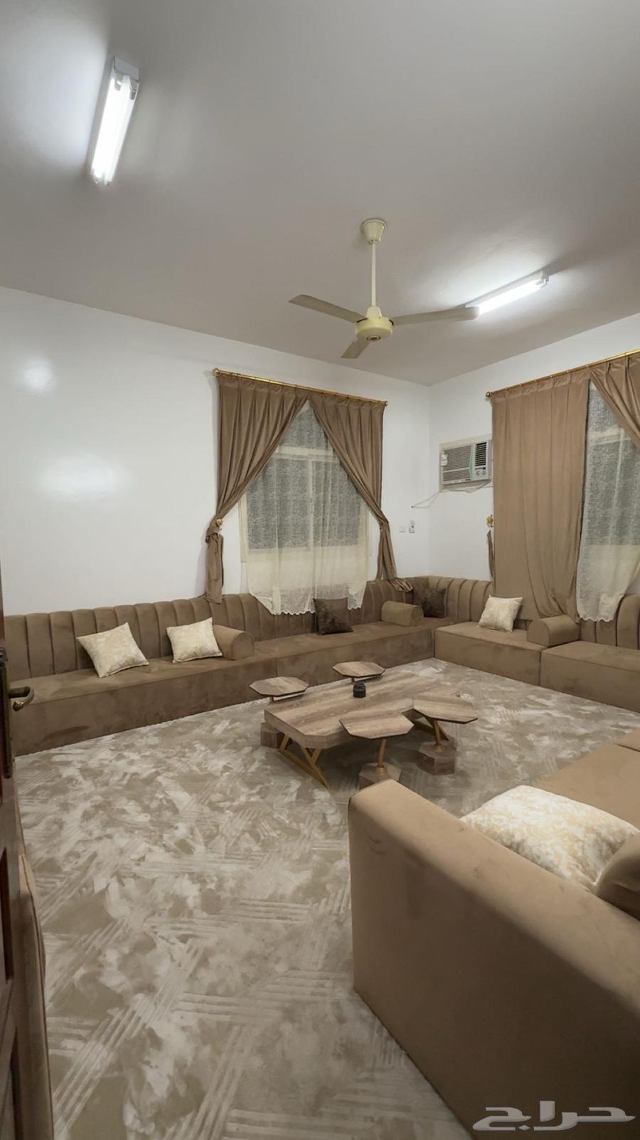 كنب طاوله فرشه للبيع64472256309634110