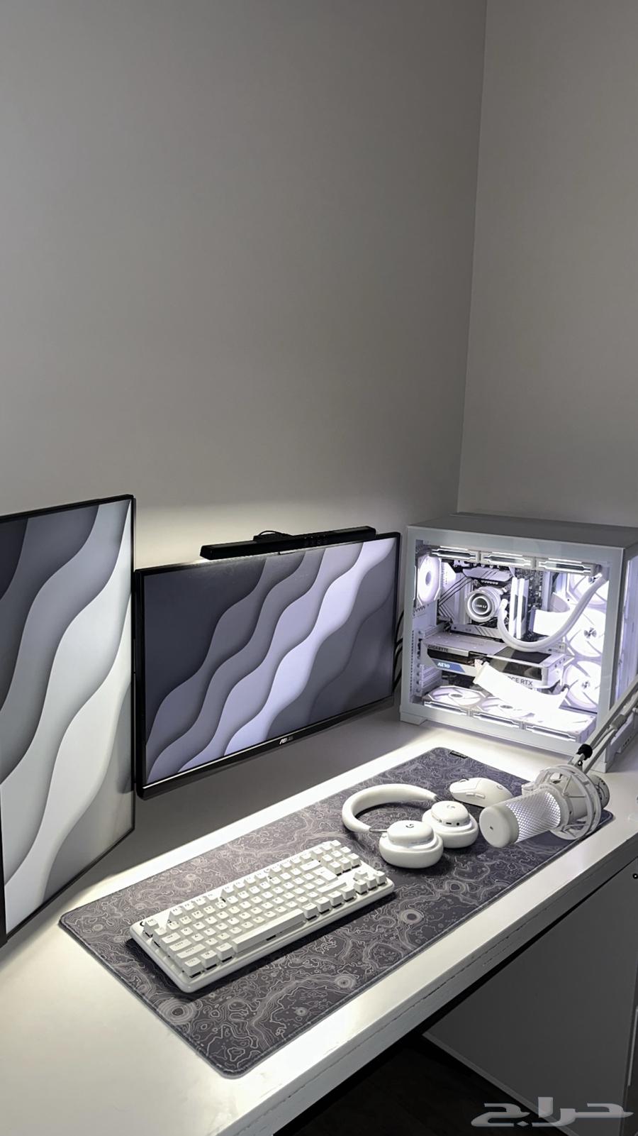 سيت اب ابيض متكامل بمواصفات جبارة 4070TI64472415467906110