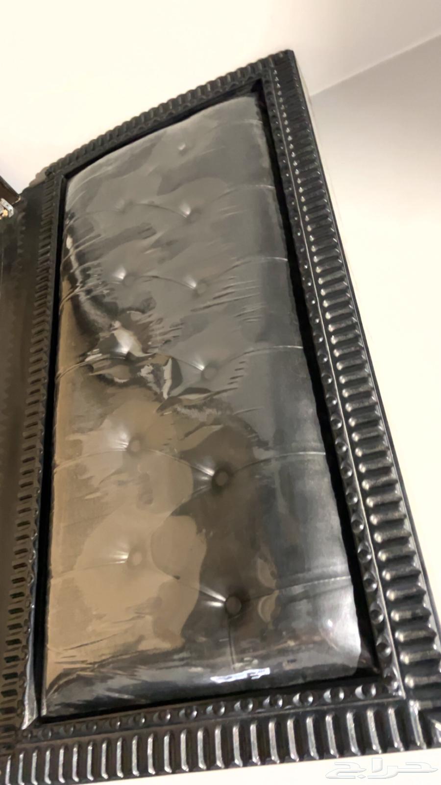 سرير خشب كامل للبيع64478292949634111