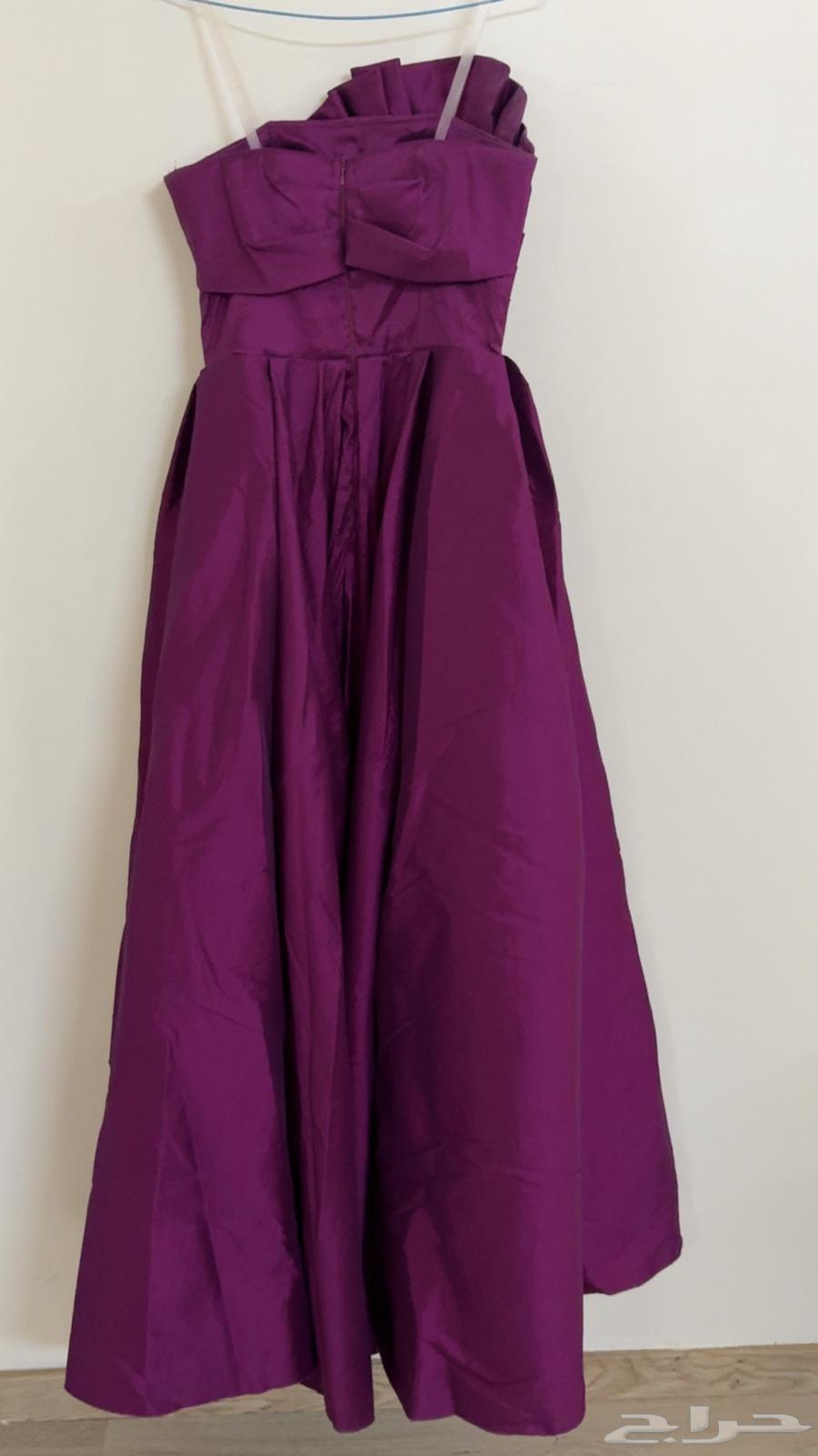 فستان للبيع  استخدمته مرة وحدة فقط  كالجديد  السعر 20064477769558530110