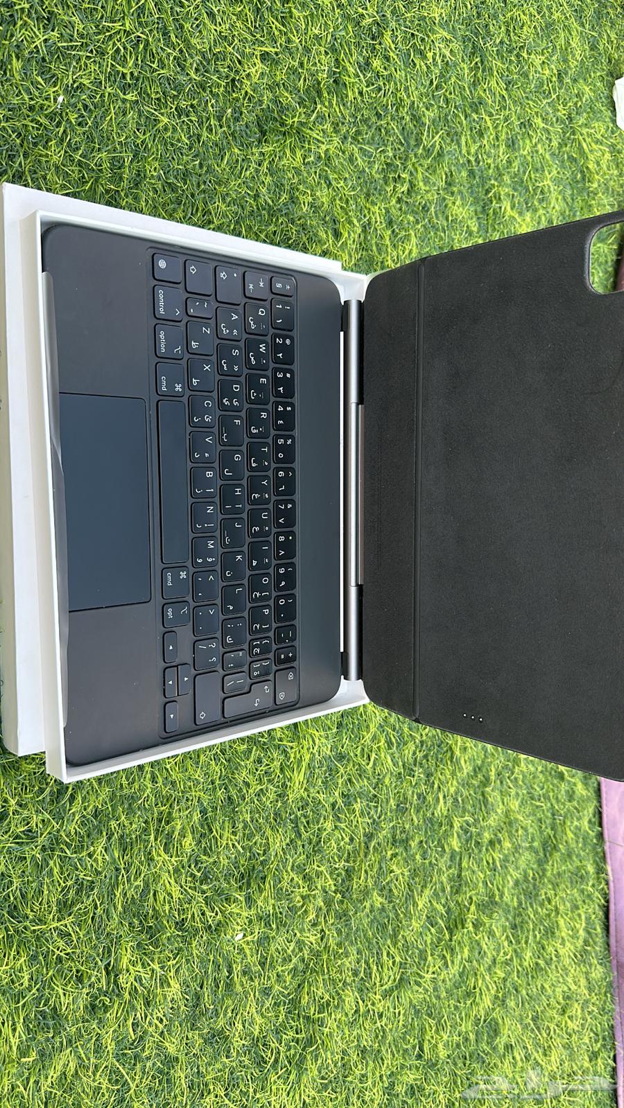 Apple iPad Pro 11 Keyboard, Used for a Short Time64472981451138114