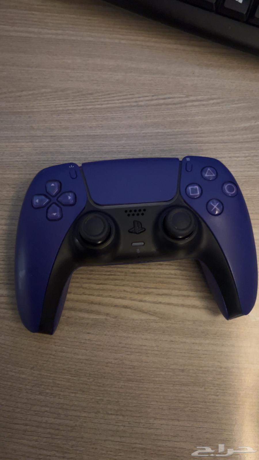 Used PS5 DualSense controller, used for only two months64475280485634111