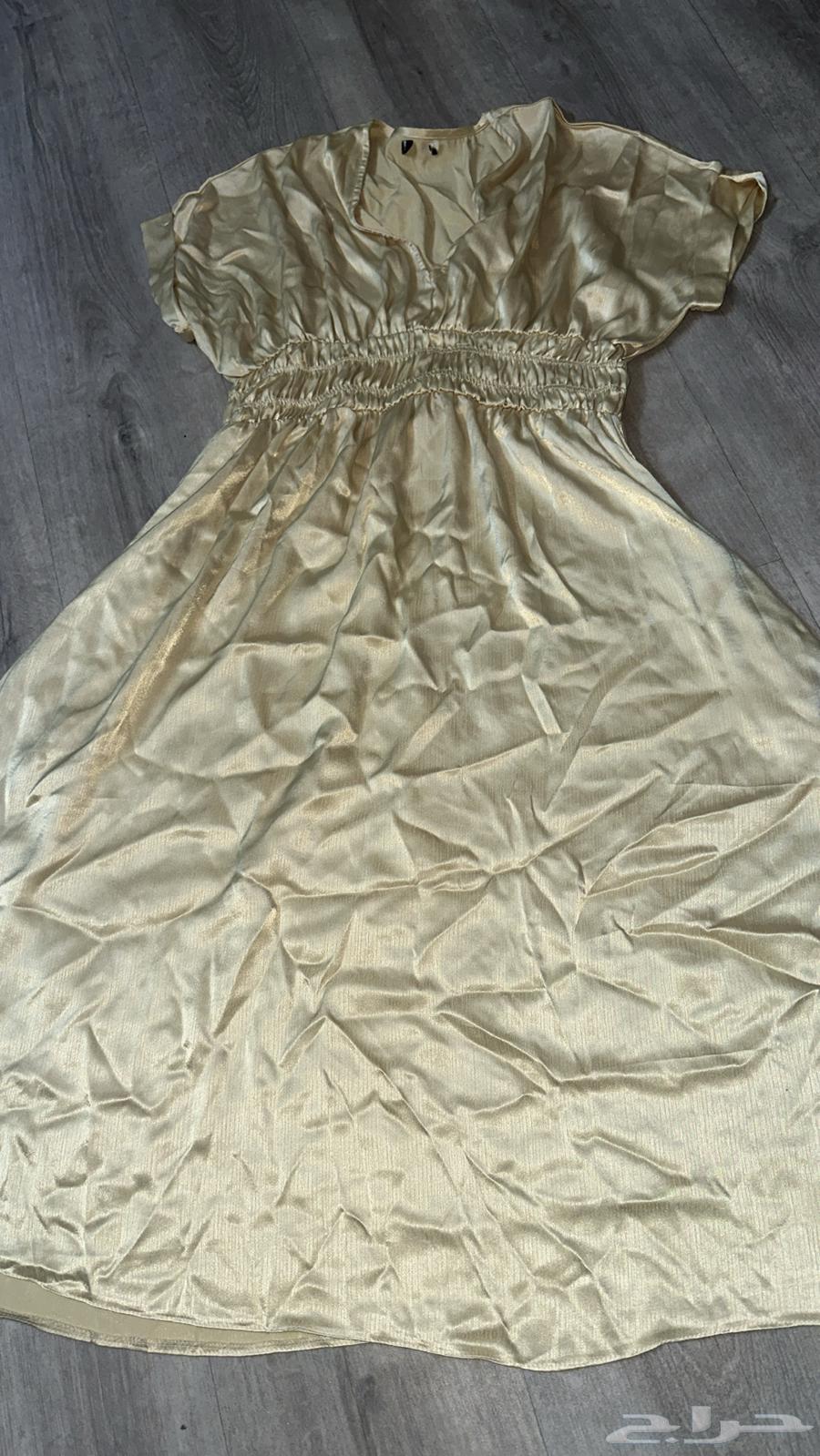 فساتين جديده الواحد ب30 ريال64476043771393113