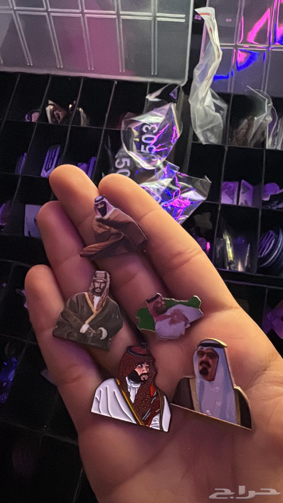 ملصقات حديد للبيع جملة64474987864705114