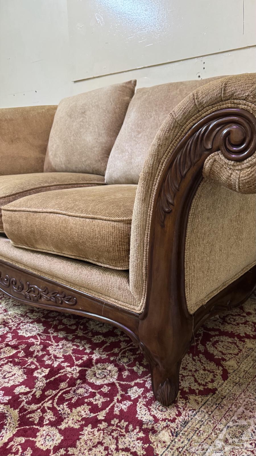 Single Sofa64476866294786111