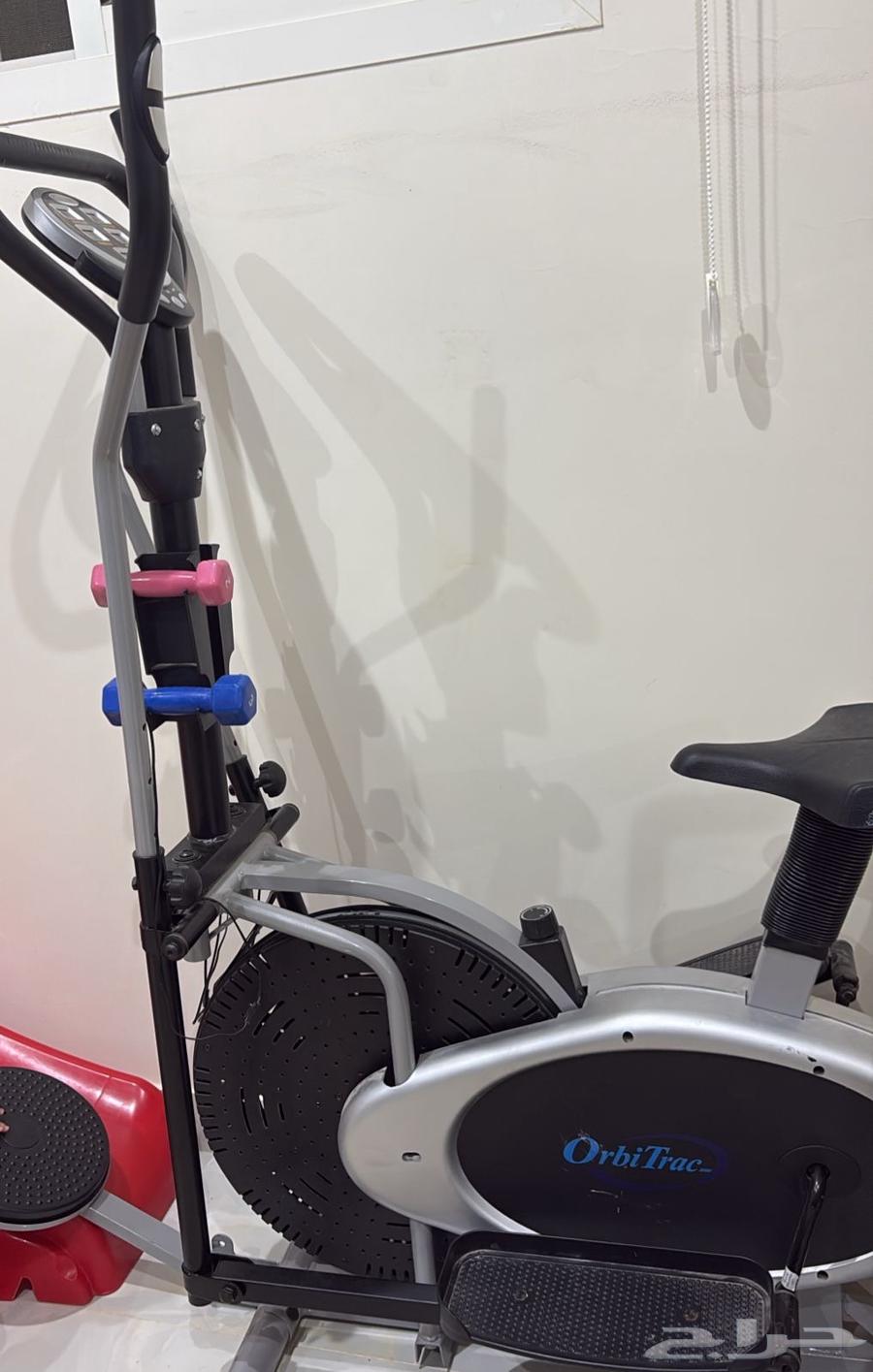 اثاث مستخدم نظيف للبيع64472589538434110