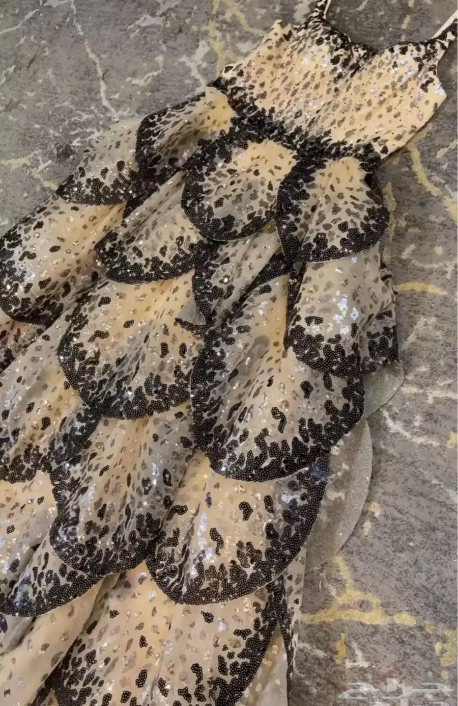 فستان ديور للبيع64476143003138110