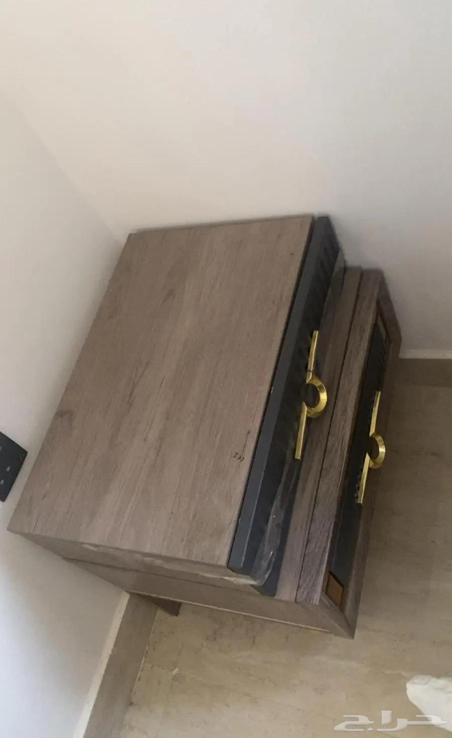 كنب   سرير  وكمدينه واحده64477894241794110