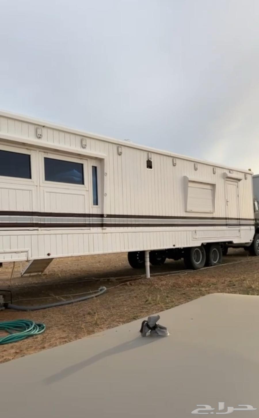 18 Meter Caravans64473680793601111