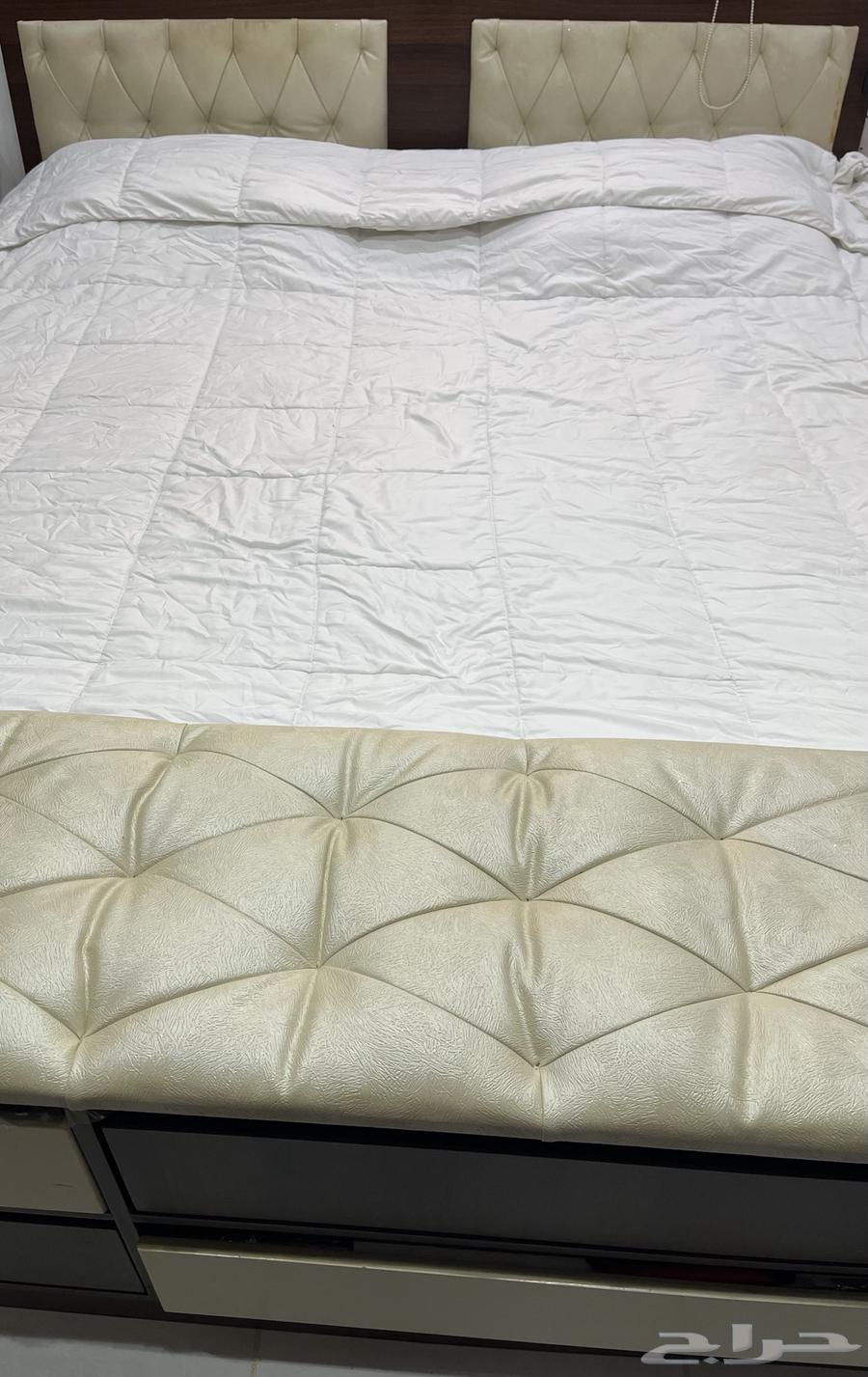 غرفة نوم مكونه من 7 قطع64474902990467114