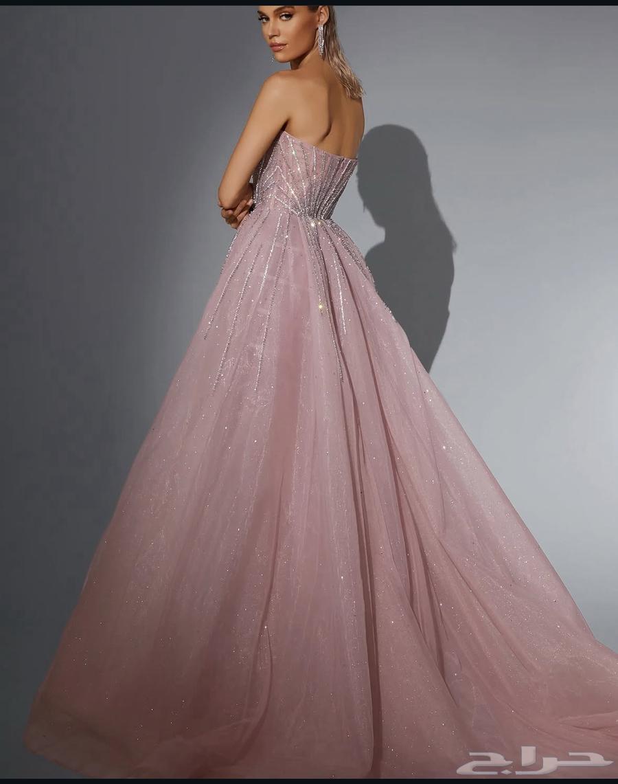 فستان مقاس S الى M من مارينا مول اخذته ب 2400 وببيعه ب 100064478745732993112