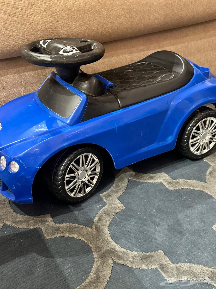 سرير اطفال و عربيه اطفال وسياره اطفال64478690837123111