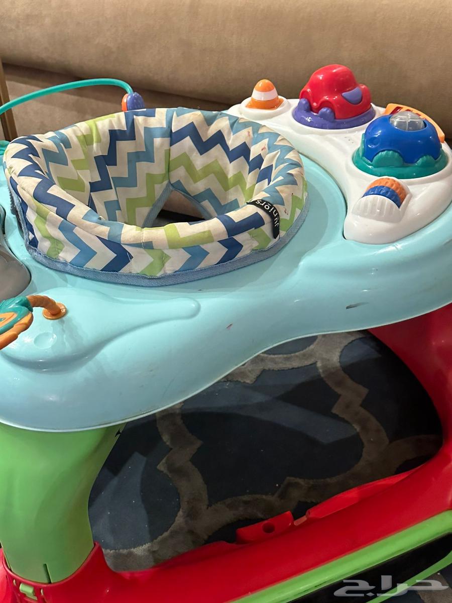 سرير اطفال و عربيه اطفال وسياره اطفال64478690837123110