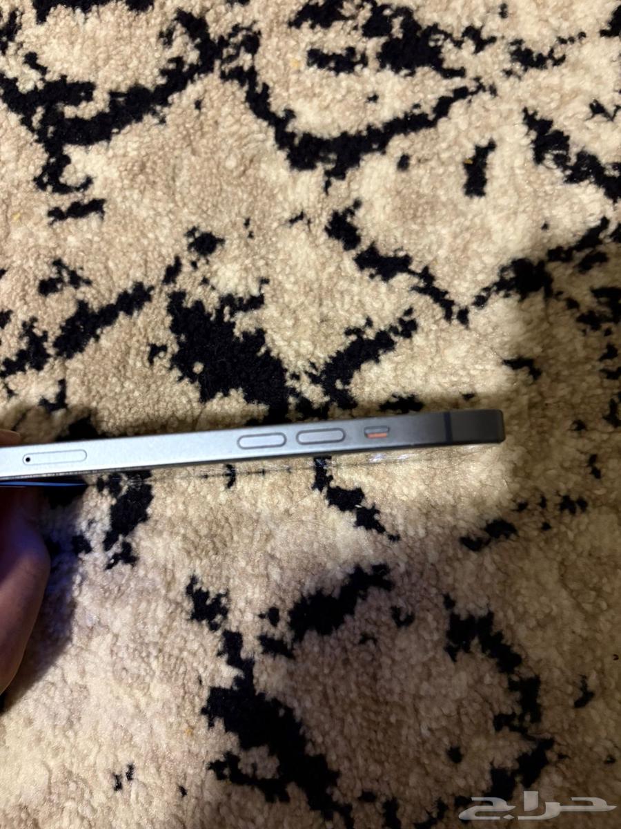 Regular iPhone 14 in good condition with 84% battery64477185586819114