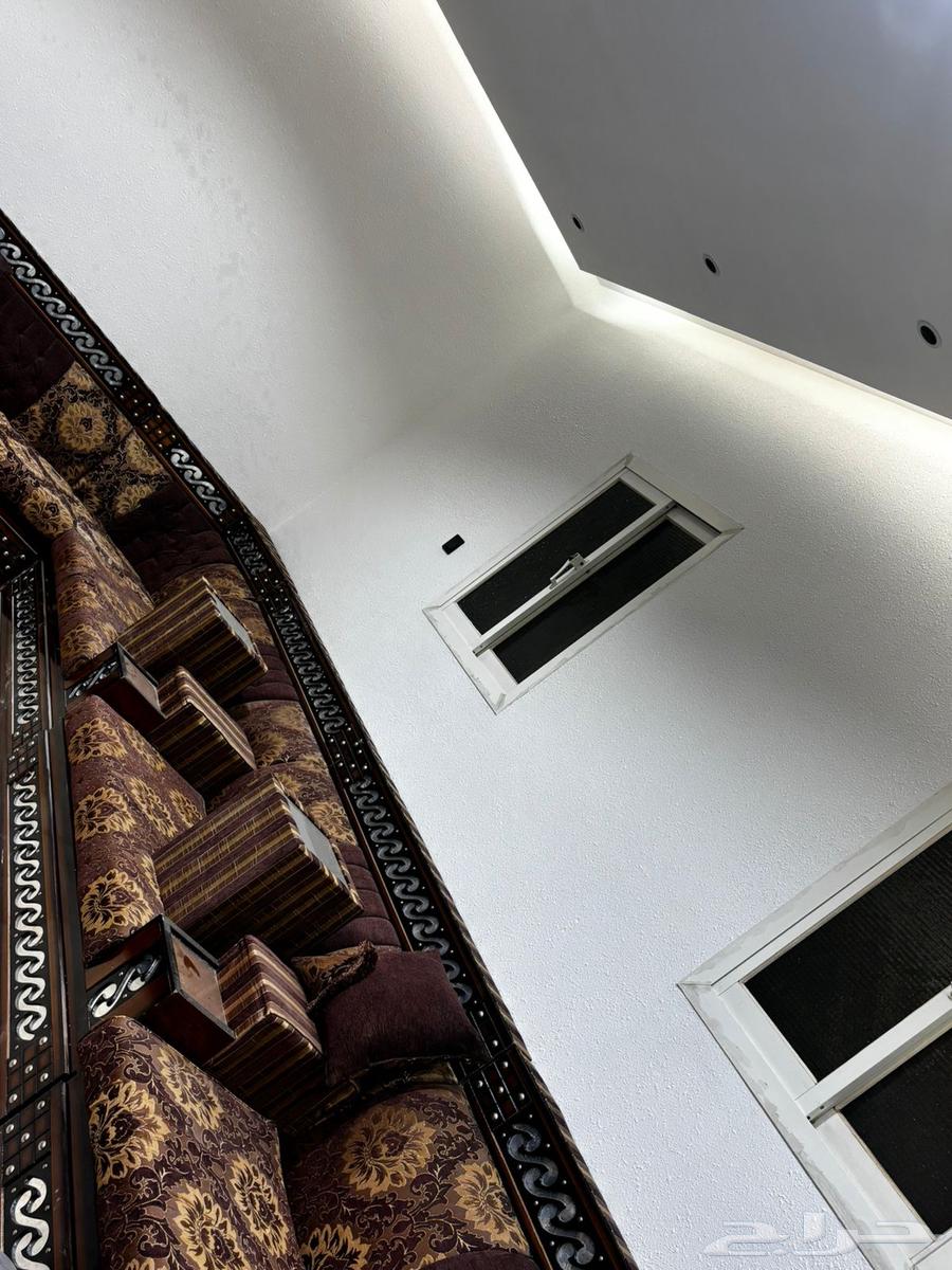 كنب 7 5 للبيع64476392832131110