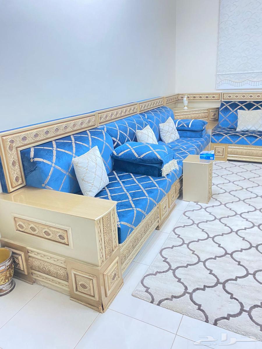 Sofa64473725963906112