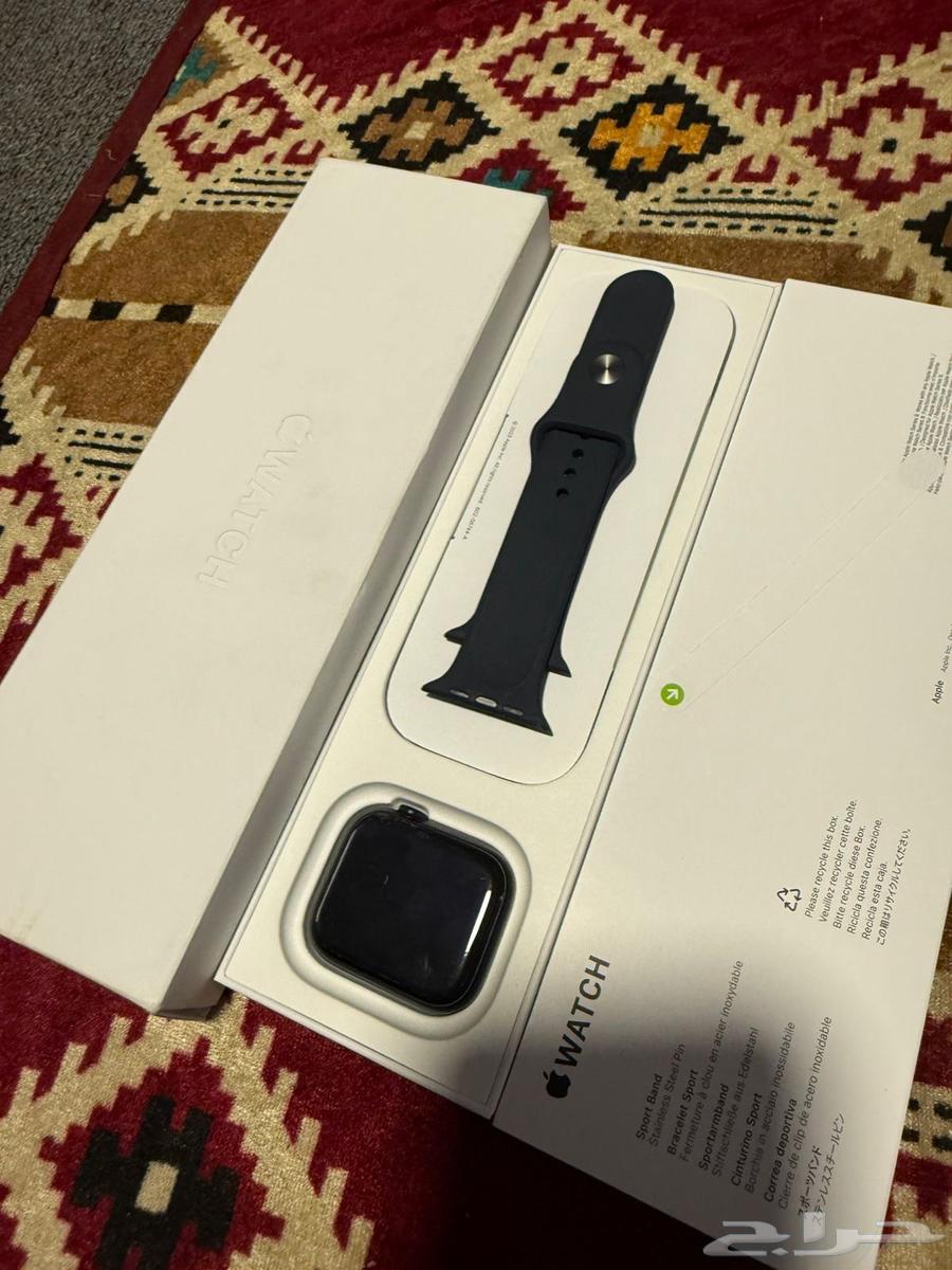 الهاف مون64474471938818110