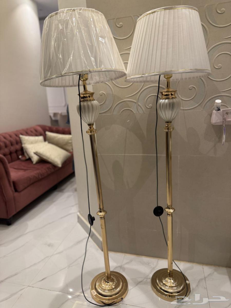 Sofa for sale with its tables and lamp64474596694146110