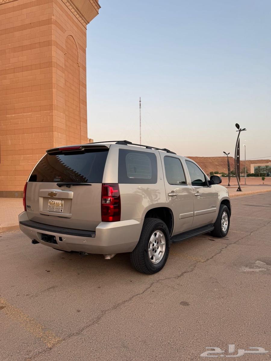 للبيع تاهو 2009 LT دبل ذهبي نضيف64653892340482113