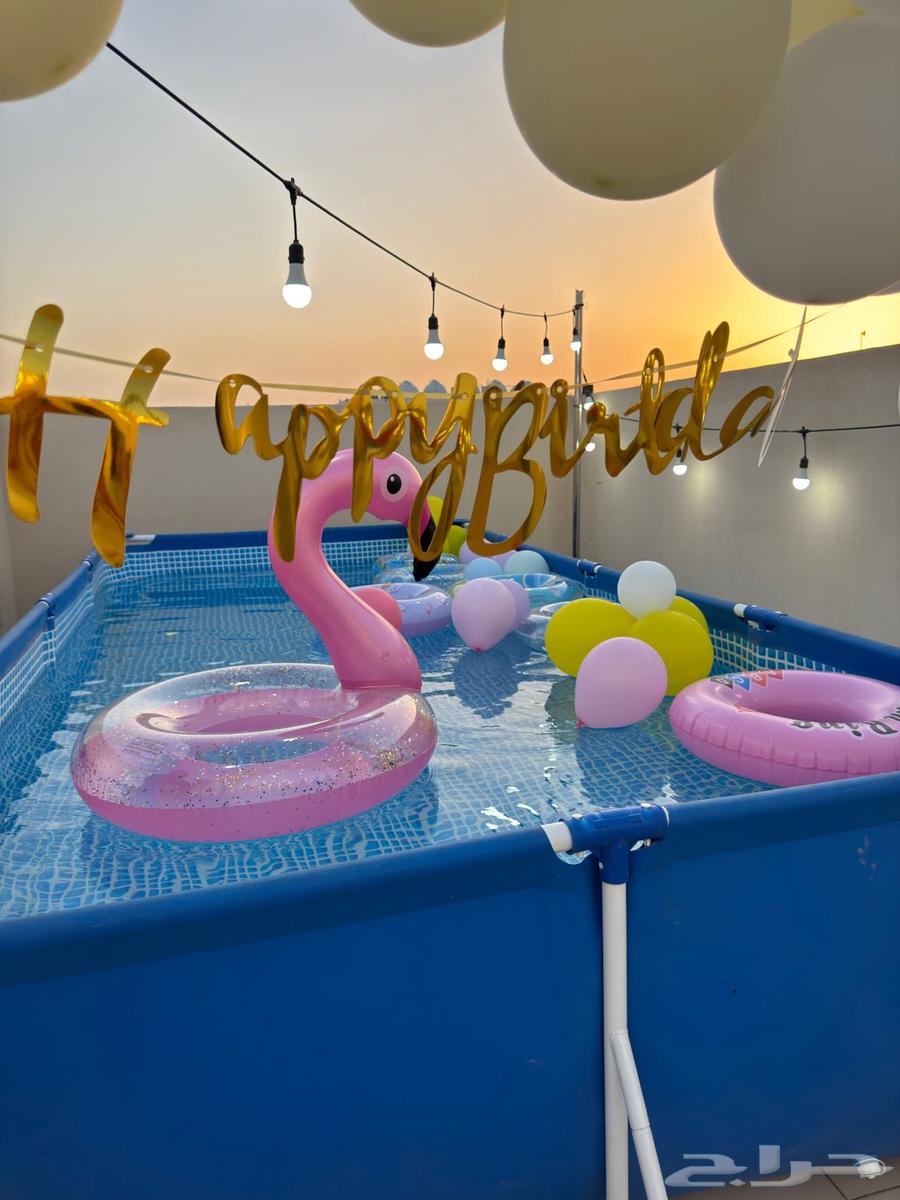 Swimming pool64475750173187111