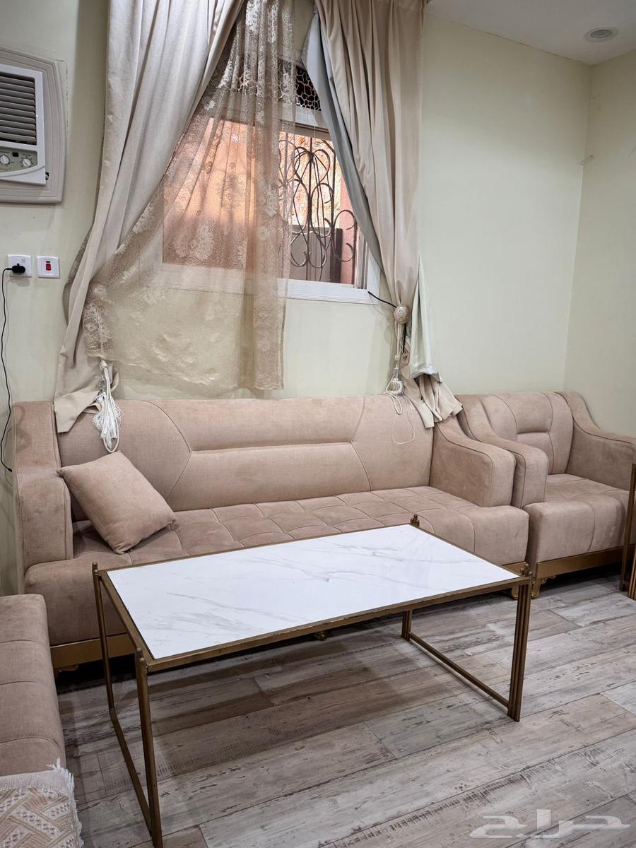 للبيع كنب وطاولات64476072149633112