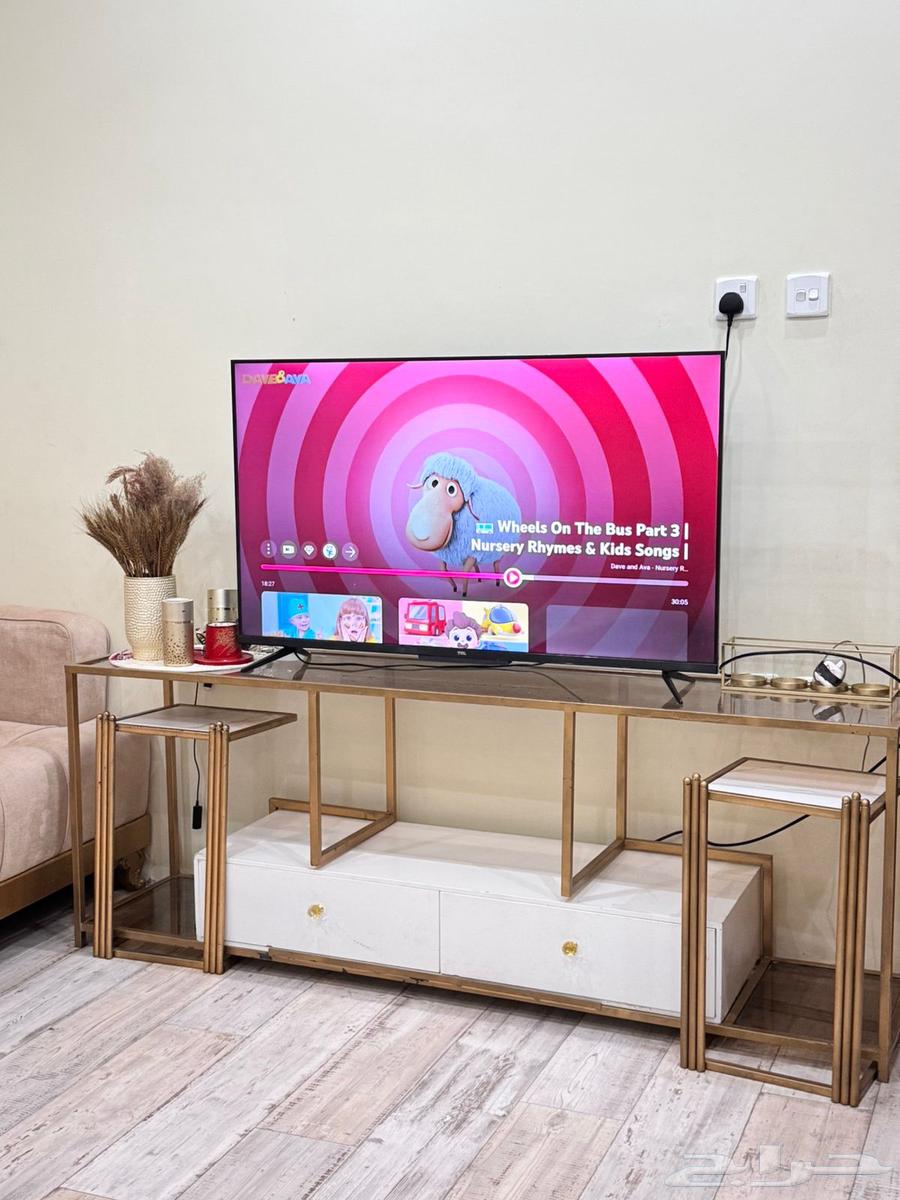 للبيع كنب وطاولات64476072149633113