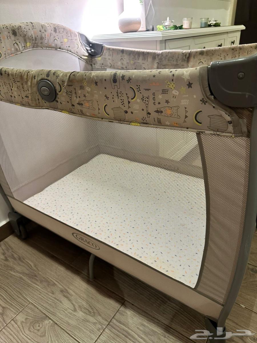 سرير اطفال و عربيه اطفال وسياره اطفال64478690837123112