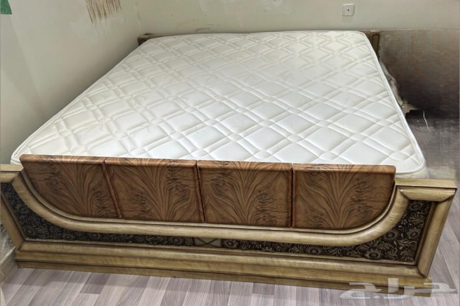 Queen size bed frame with mattress queen64475681187203112
