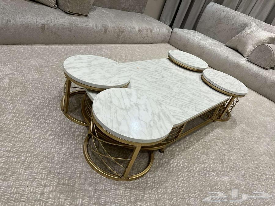 Reception tables64472830572417112