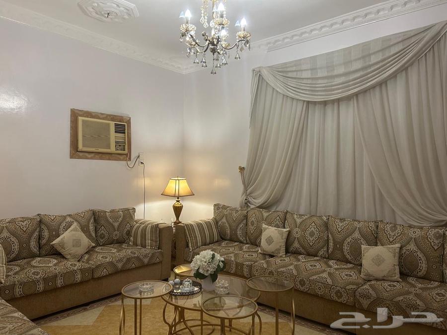 كنب نظيف جدا  للبيع64471649527809110