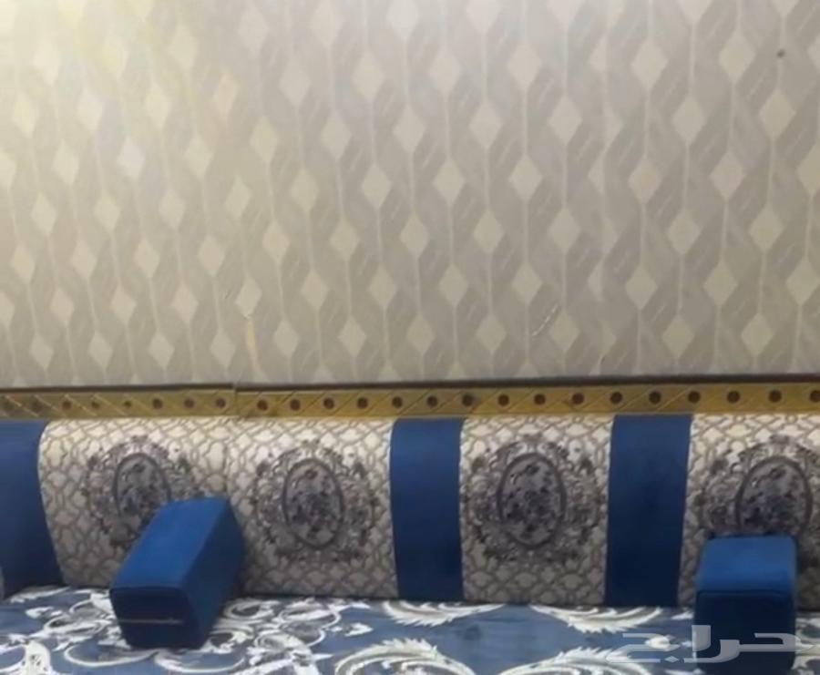 مساند مجلس للبيع نظيفه جدا مع المراكي64473884420099110