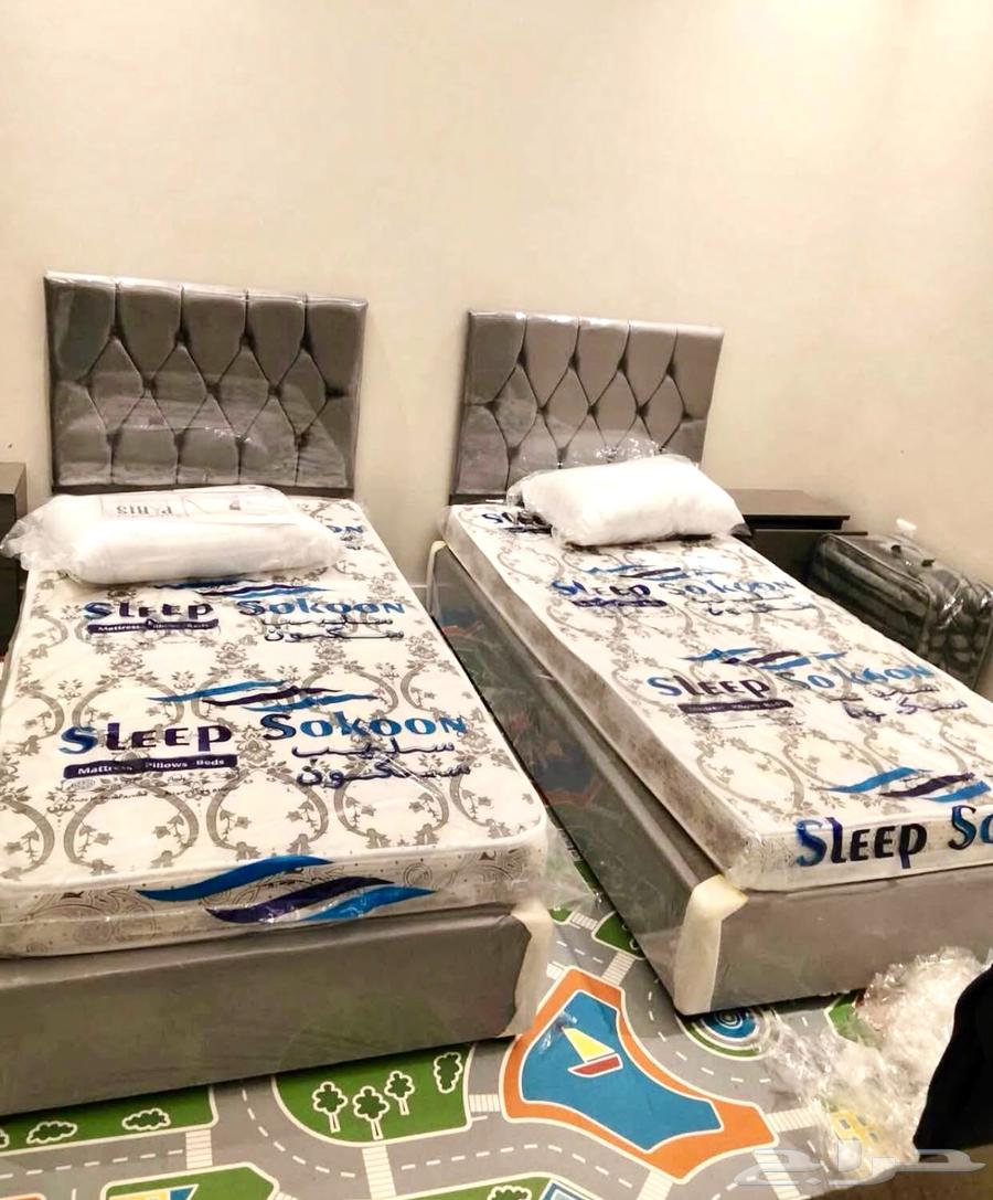 Single Wooden Beds with Foam Mattresses and Base64476768758786113