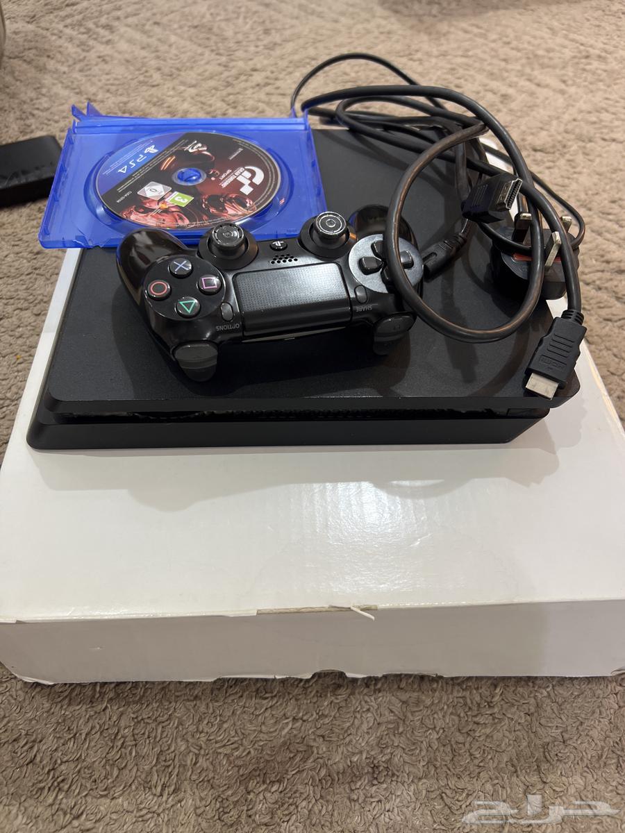 سوني بلاستيشن 4 سليم تضيف شغال علي الشرط مع الكرتون لم يدخل64474541648770113