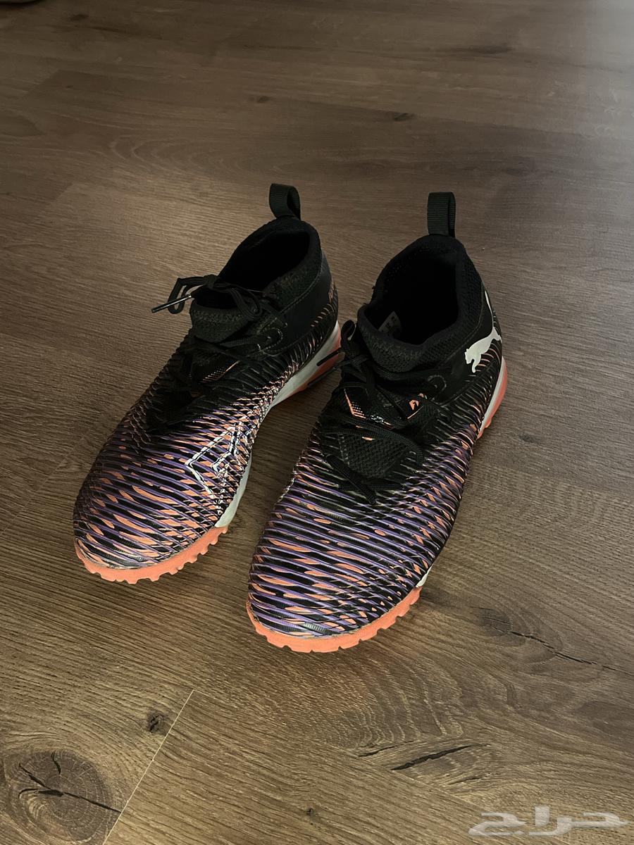 جزمة كرة قدم بوما. مقاس 38 شبه جديدة السعر  140 قابل للتفاوض64478252271363110