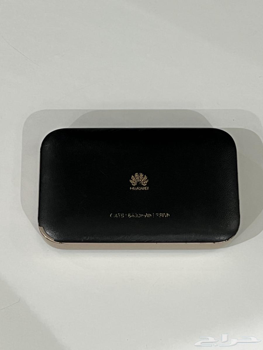 راوتر هواوي مع شاحن متنقل64474235774722112