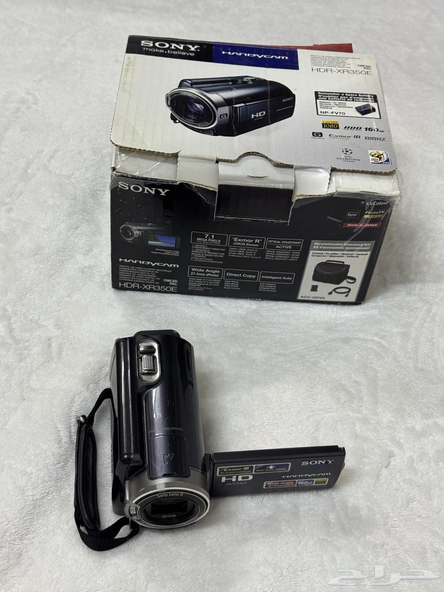 كاميرا سوني قديمة مخزنة64471979794435113