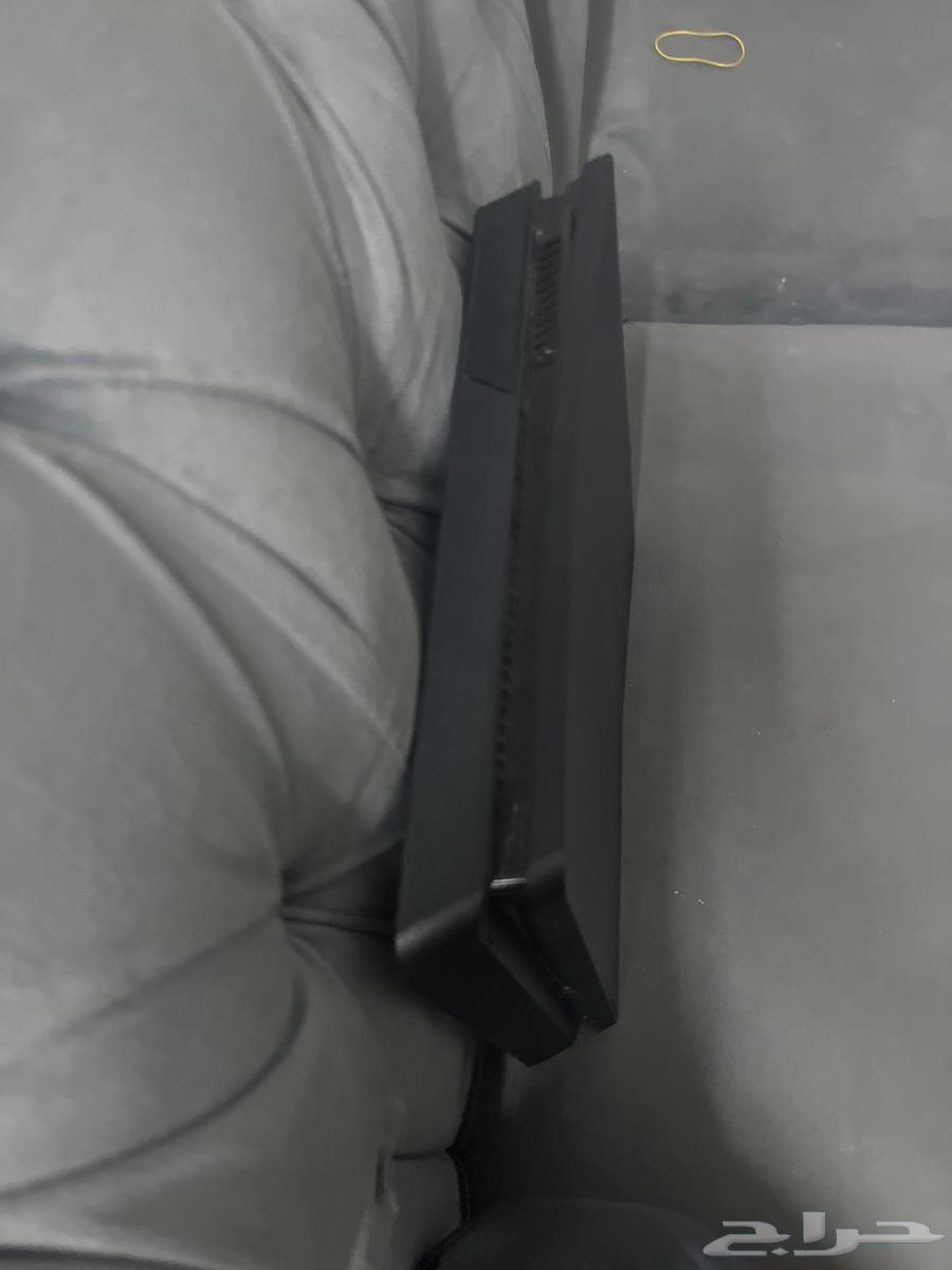 بلاستيشن فور مسدخدم شهر ونص المبلغ للبيع 80064472061968515111