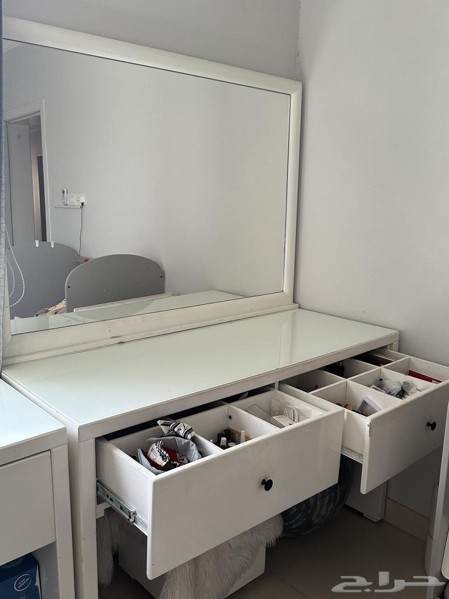 Urgent Sale of Dressing Table64478580913667112